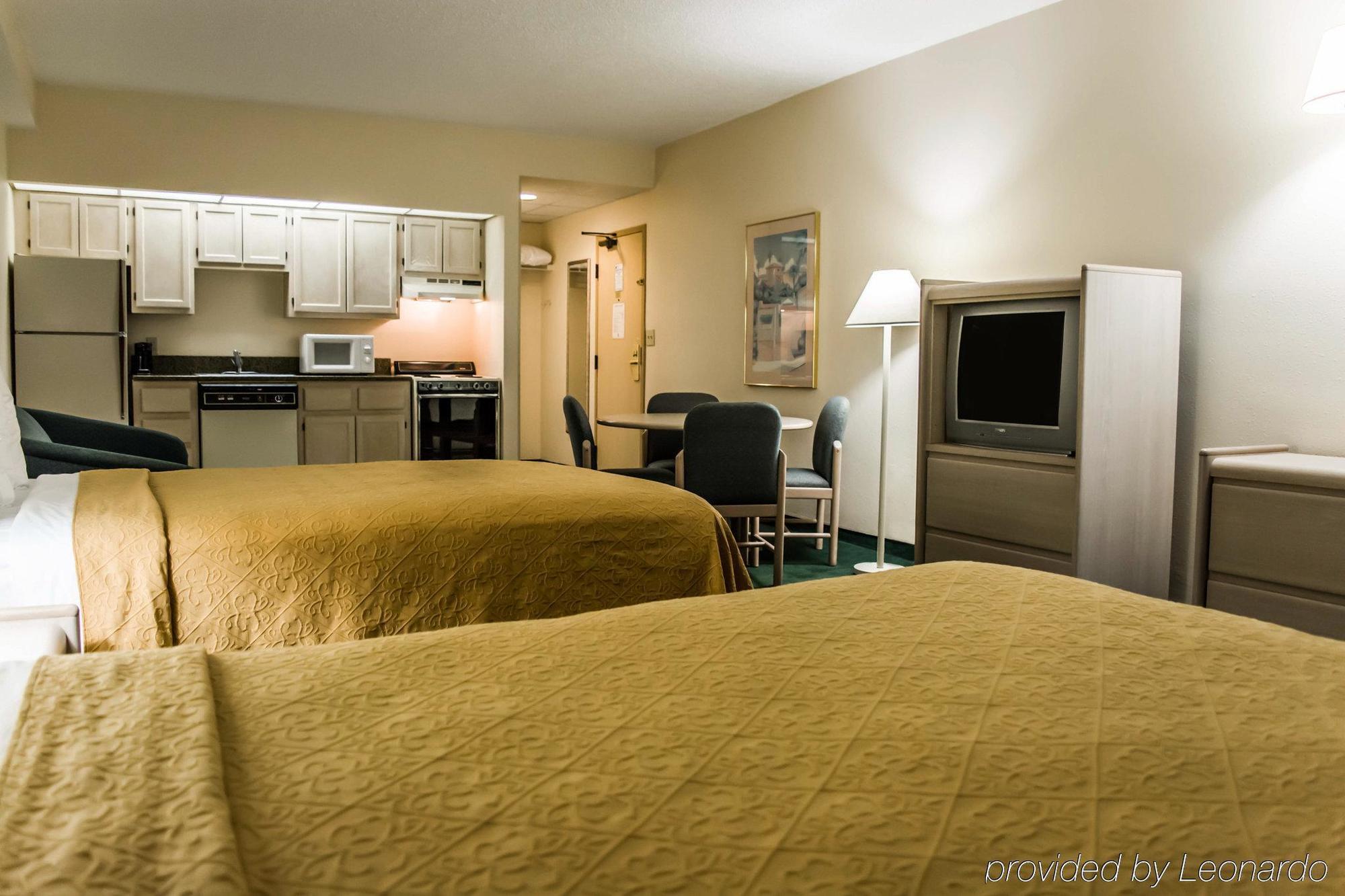Quality Inn And Suites Golf Resort Golden Gate Exteriör bild