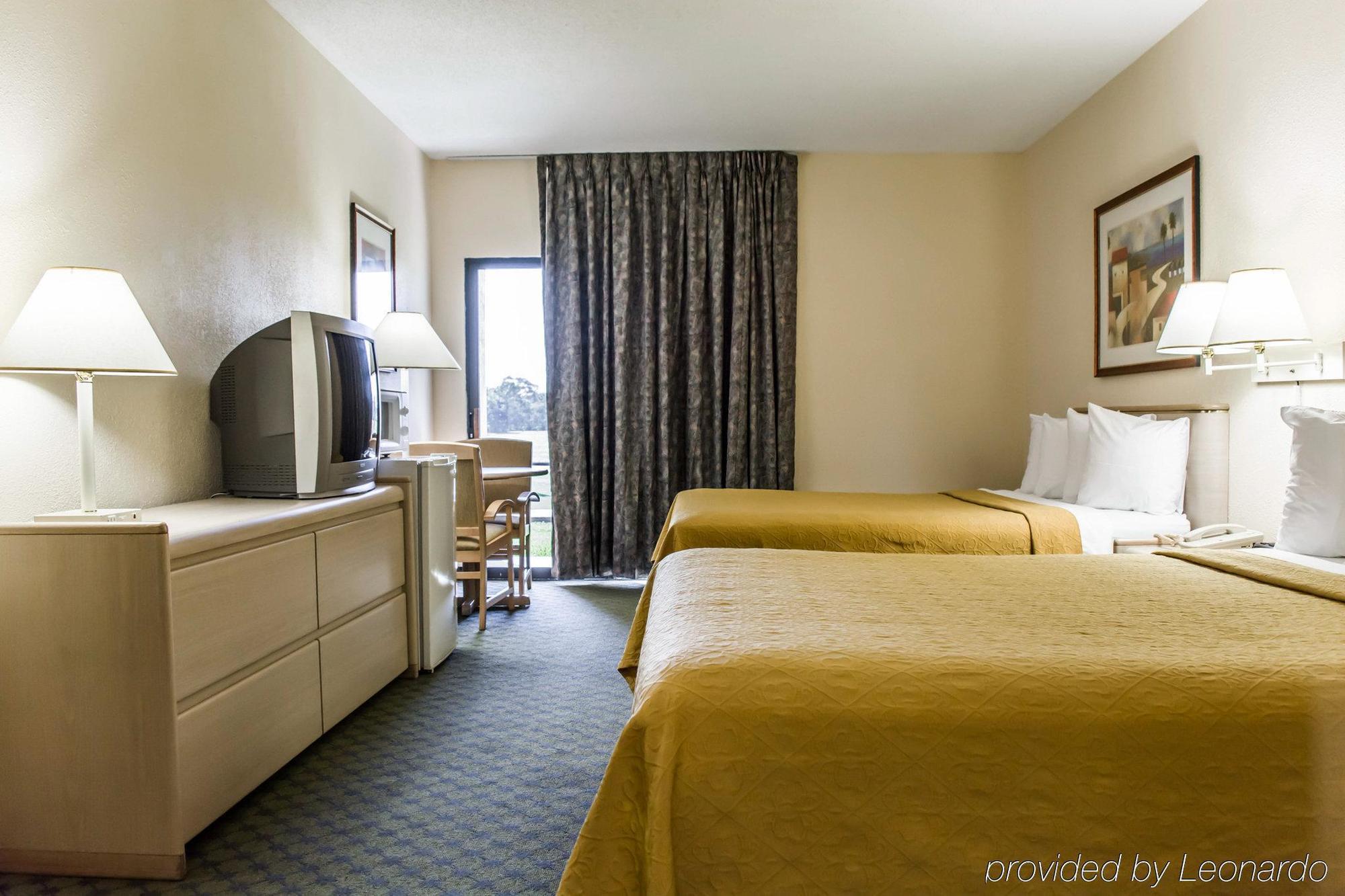 Quality Inn And Suites Golf Resort Golden Gate Exteriör bild