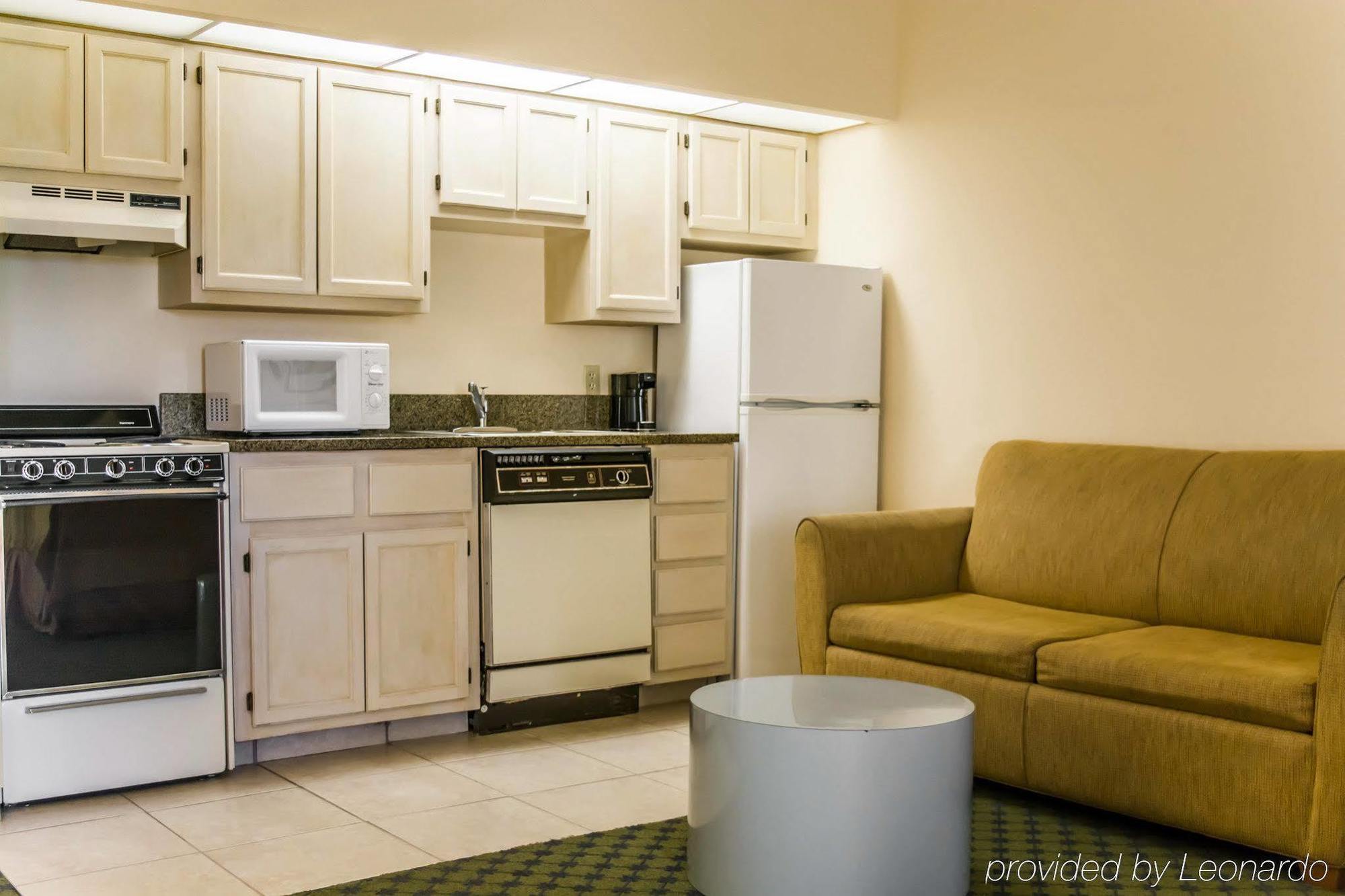 Quality Inn And Suites Golf Resort Golden Gate Exteriör bild