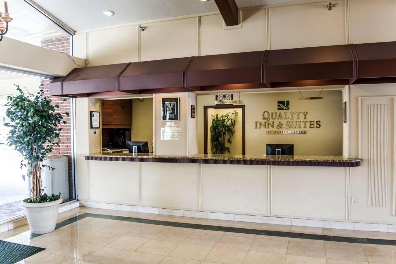Quality Inn And Suites Golf Resort Golden Gate Exteriör bild